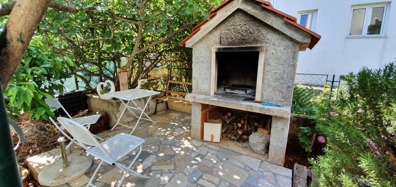 Salsa Apartment Supetar Ngoại thất bức ảnh