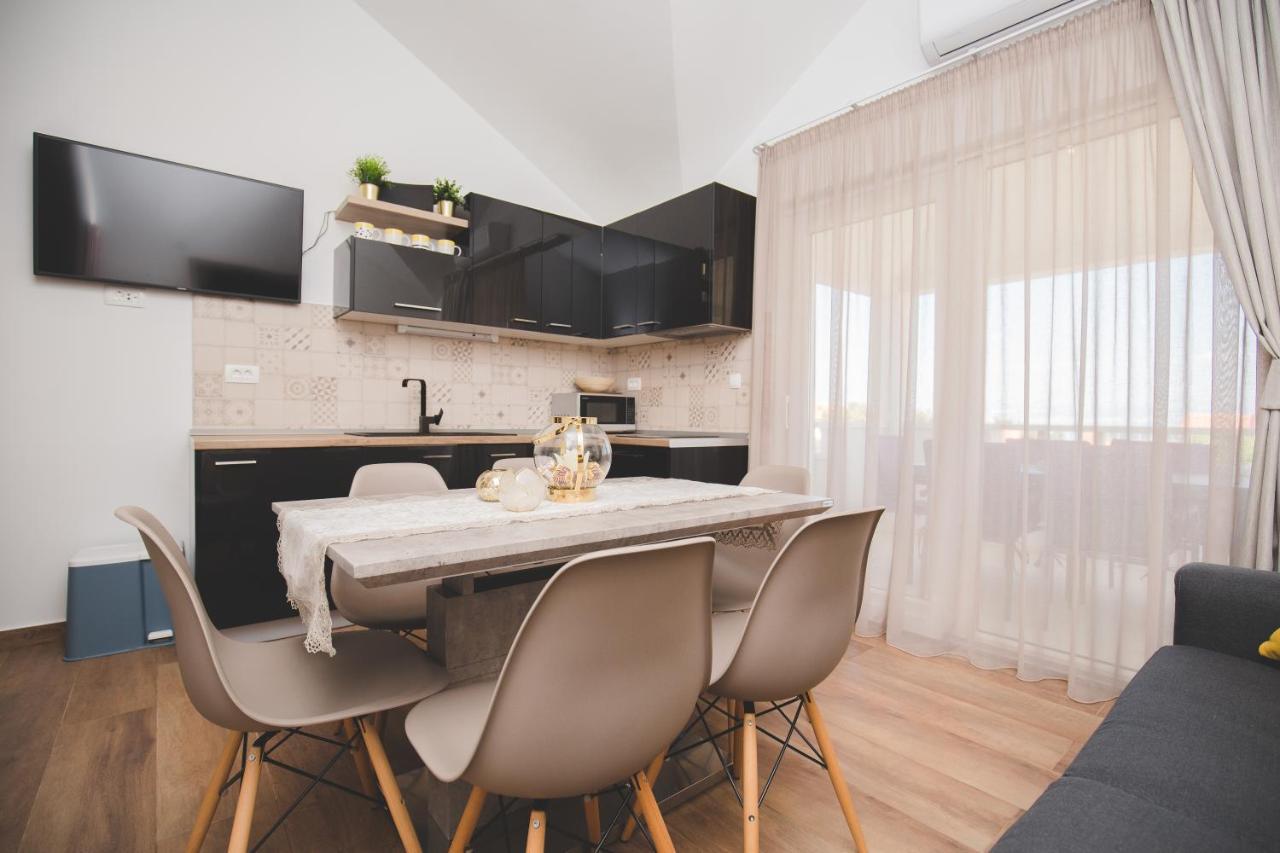 Salsa Apartment Supetar Ngoại thất bức ảnh